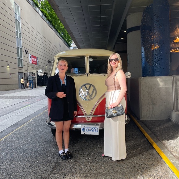 Meet your Posher, Brianna - Picture 6 of 7